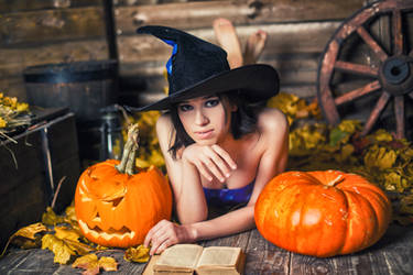 Halloweenie! by Arichy