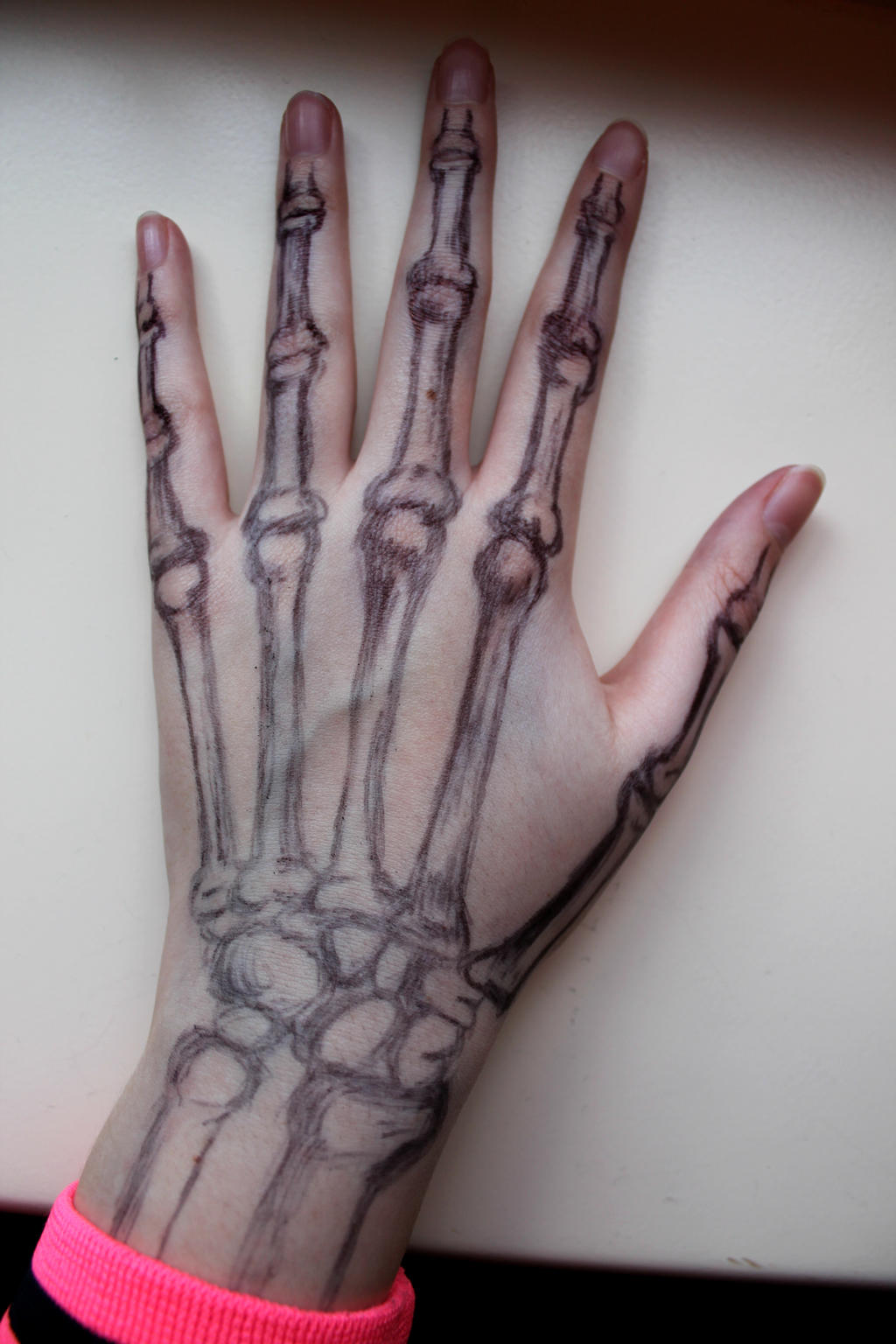 Skeleton Hand By Kikielzinga On Deviantart Skeleton Hand By Kikielzinga On Deviantart