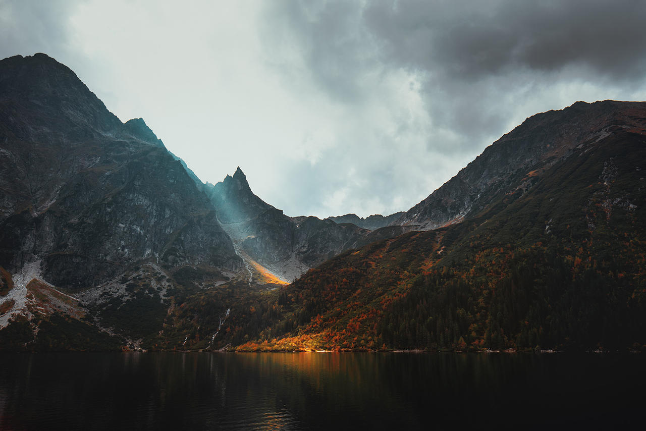 The Ancient Thrones by RaphaelleM