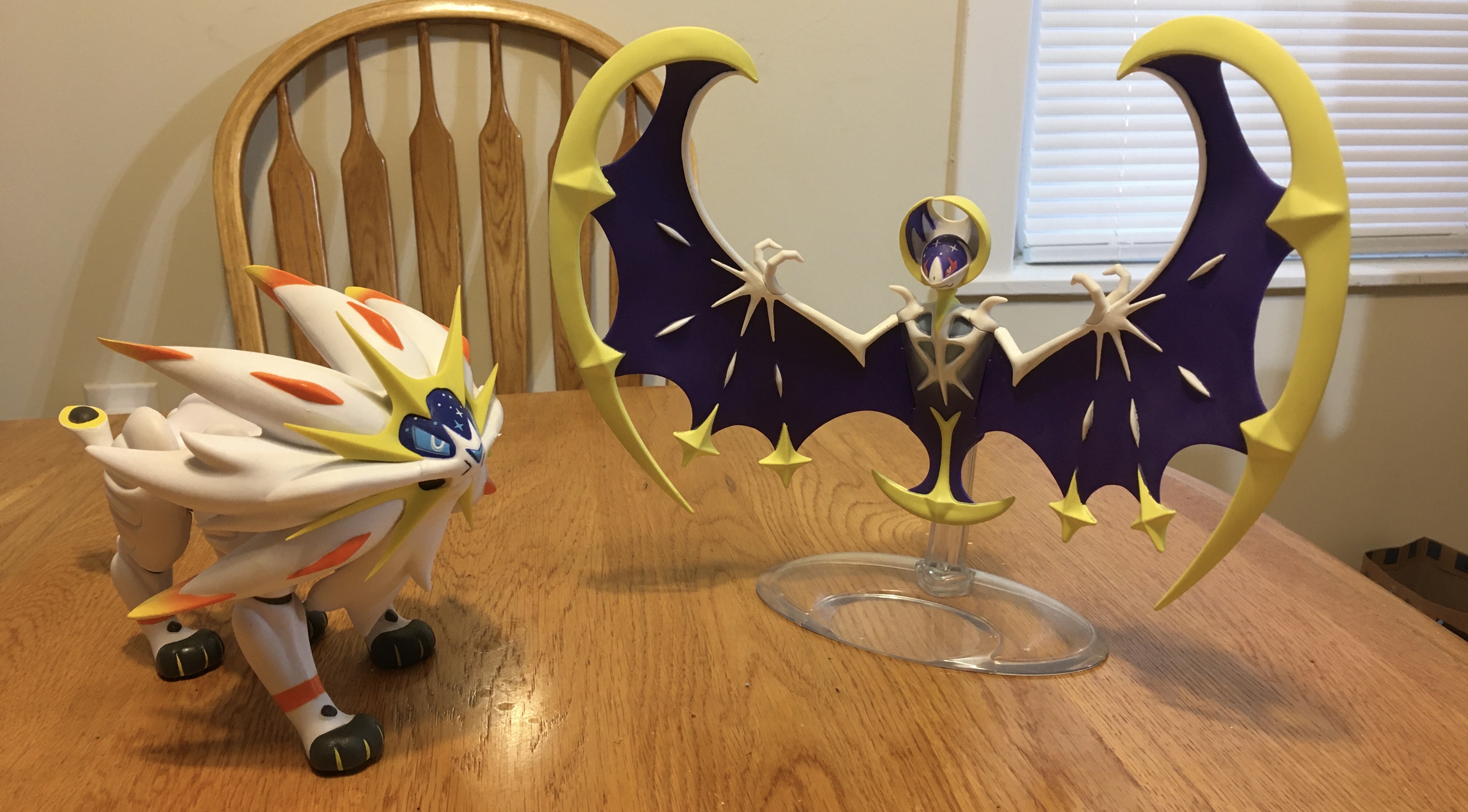 Mmm Solgaleo and Lunala