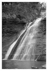 2020-270 Upper falls at low water by pearwood