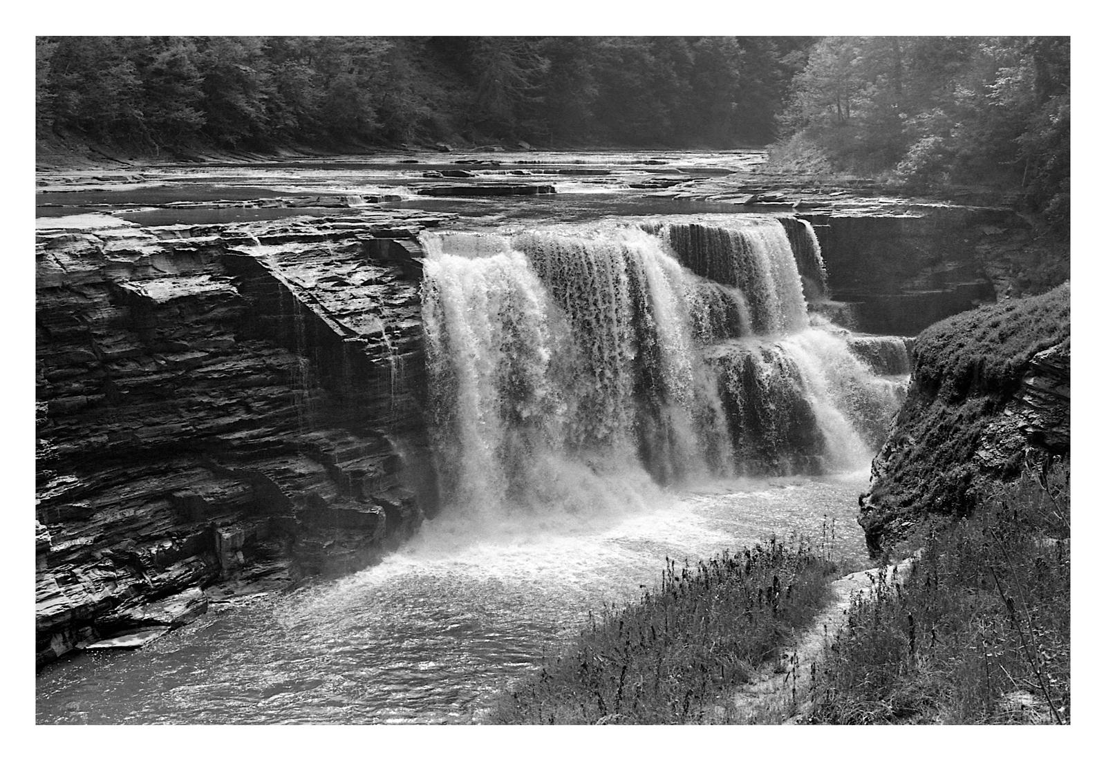 2022-212 Letchworth Lower Falls