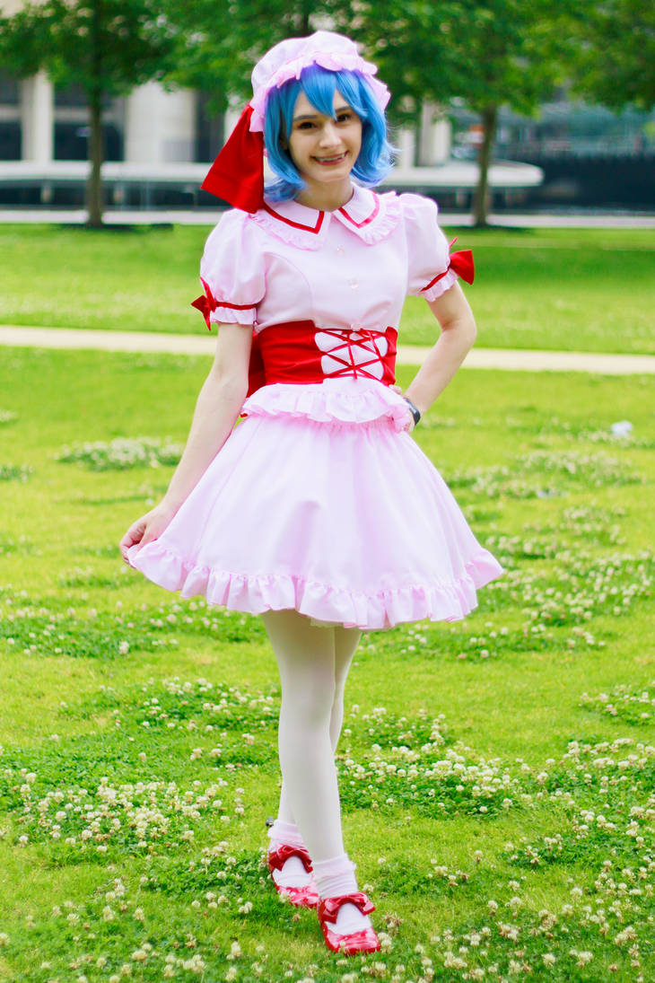 Remilia Scarlet - Touhou Cosplay by Kiki-Myaki