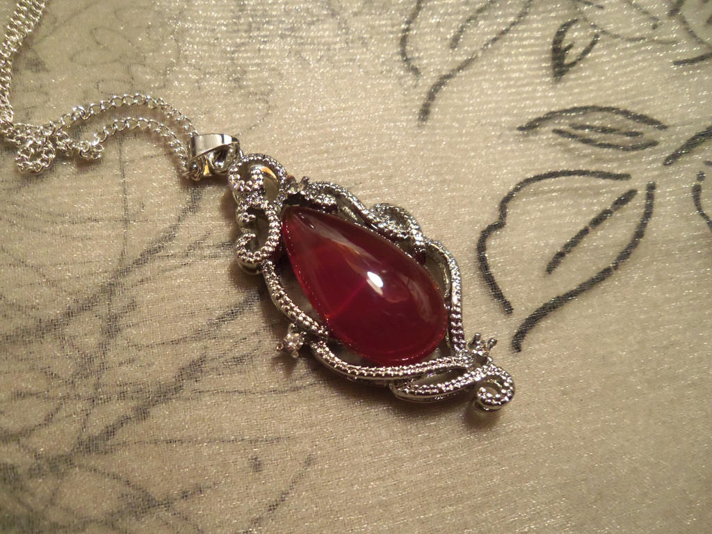 Carnelian Flame-pendant