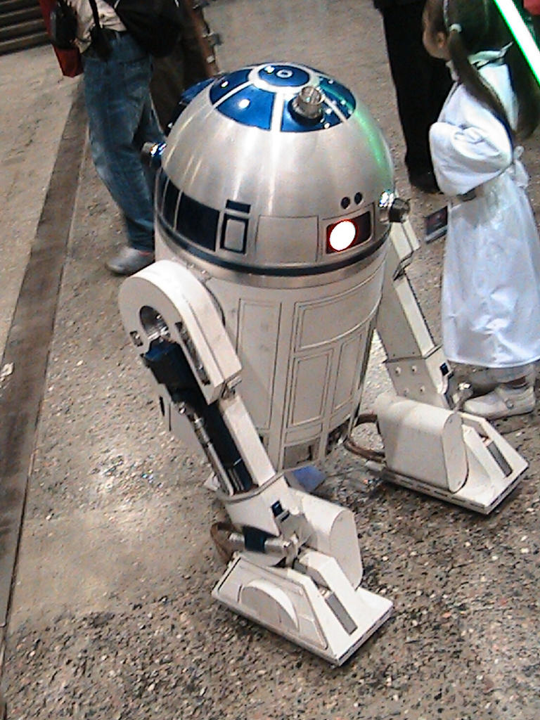 R2D2 by snowsuper123 on DeviantArt
