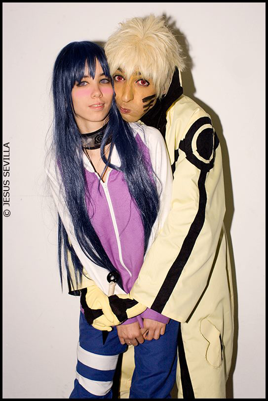 Naruto(Bijuu Mode) and Hinata (L) NaruHina