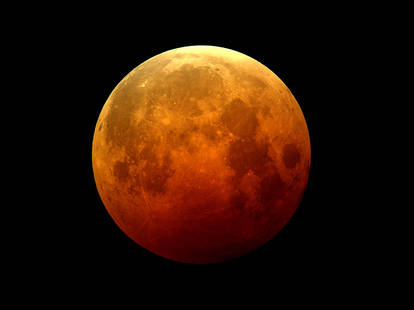10 27 04 Total Lunar Eclipse