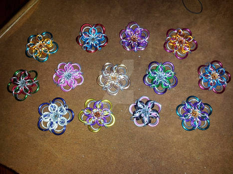 Chainmail Flower Variations