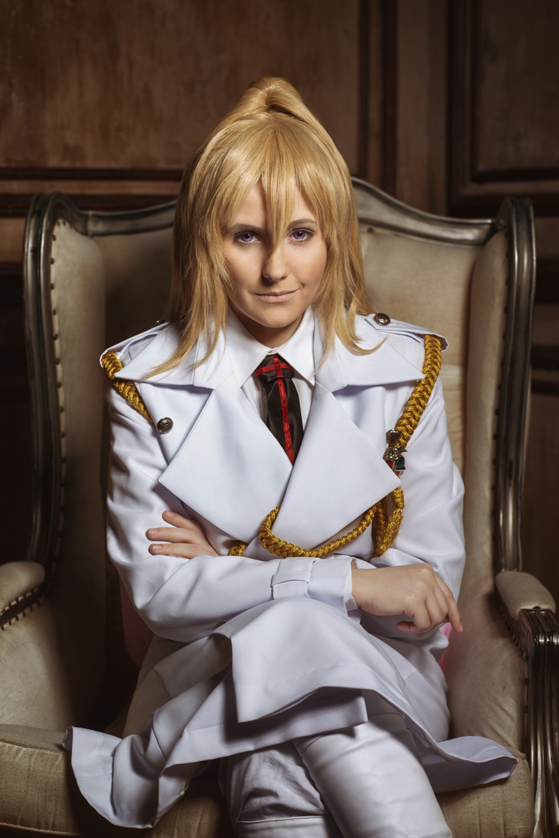 Arthur Auguste Angel Cosplay