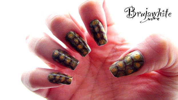 Alphabet nail art challenge: T is for Turtle
