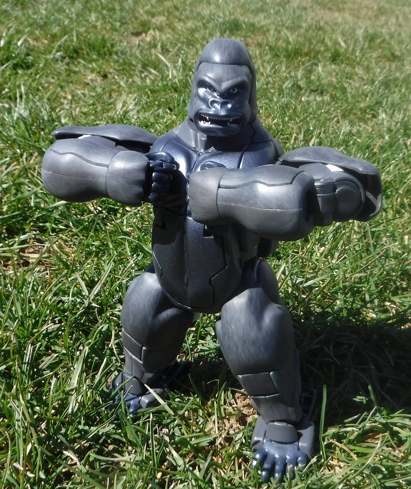 Masterpiece Optimus Primal (Gorilla, Enraged) by AustinHinton95 on