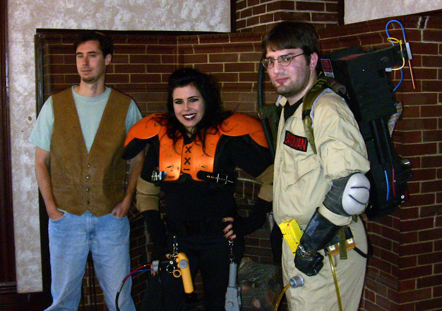 Extreme Ghostbusters Kylie and Eduardo by sonicblaster59 on DeviantArt.