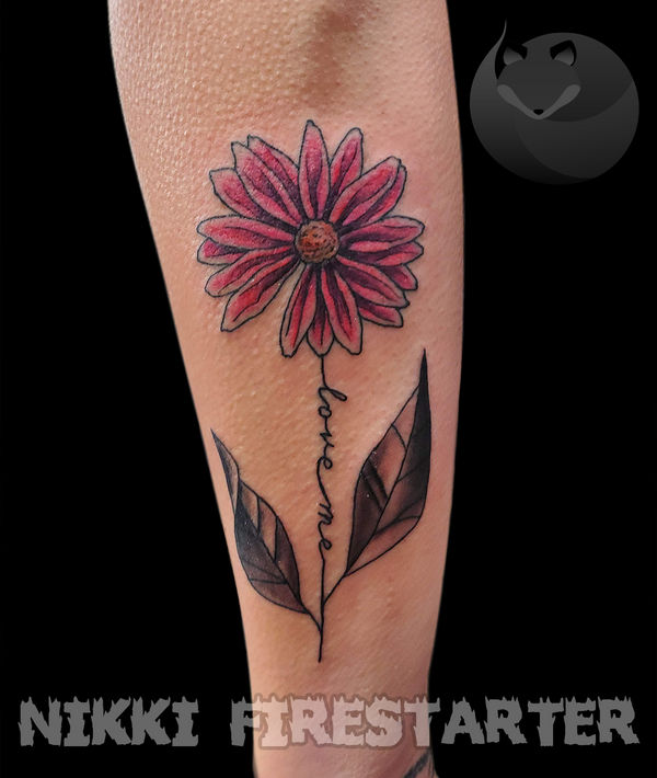 Love Me Daisy Tattoo By Nikkifirestarter On Deviantart Love Me Daisy Tattoo By Nikkifirestarter On Deviantart