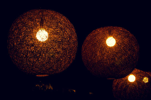 Luminescent Balls