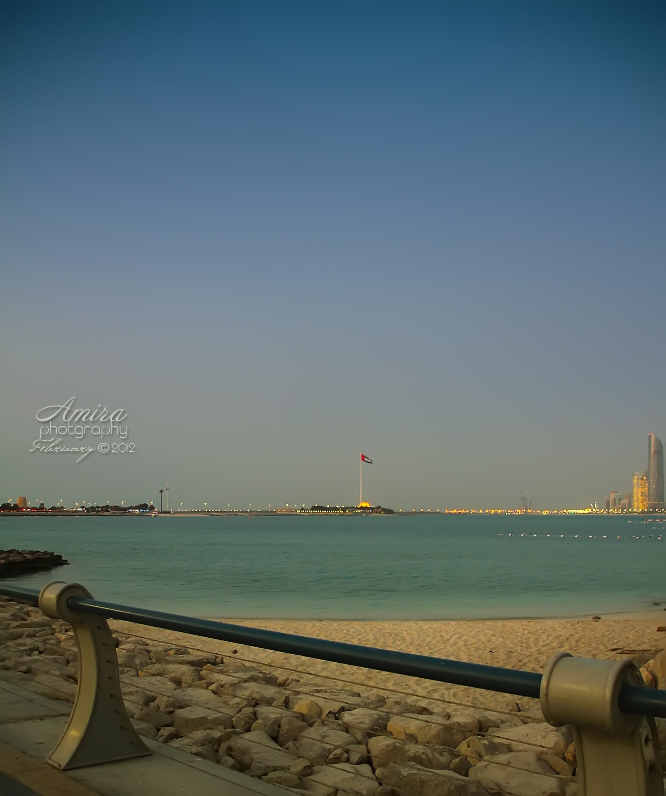 Abu Dhabi Corniche  40