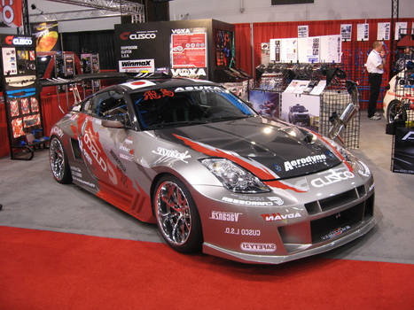 tuned up Nissan 350Z