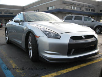 Nissan GT-R 2