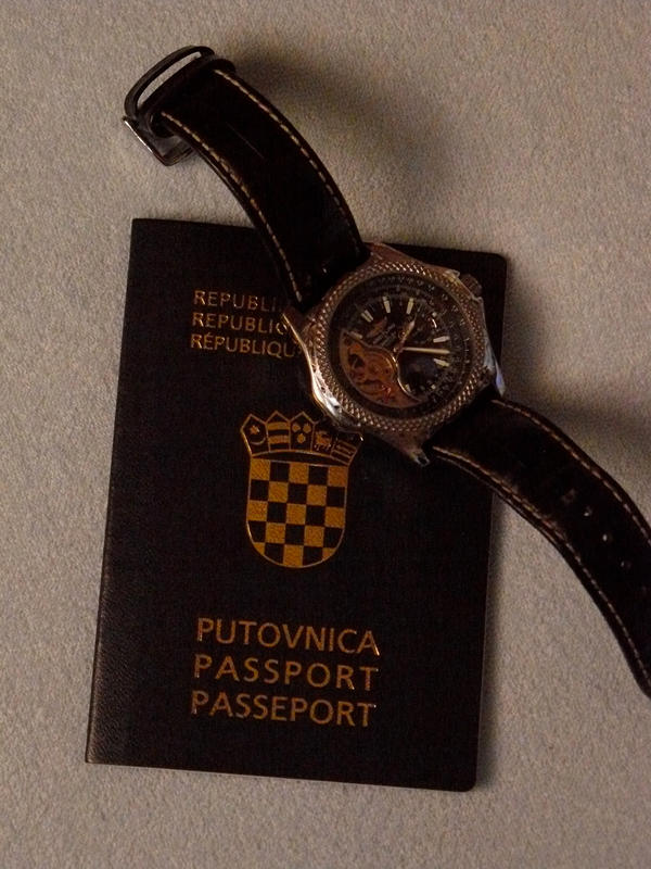 Croatianpassport with Breitlin