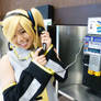 Cosplay: Neru Phone Addict