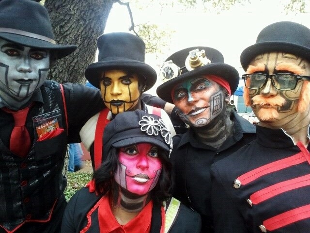 Steam Powered Giraffe 1