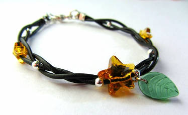 Kingdom Hearts Paopu Fruit Swarovski Bracelet