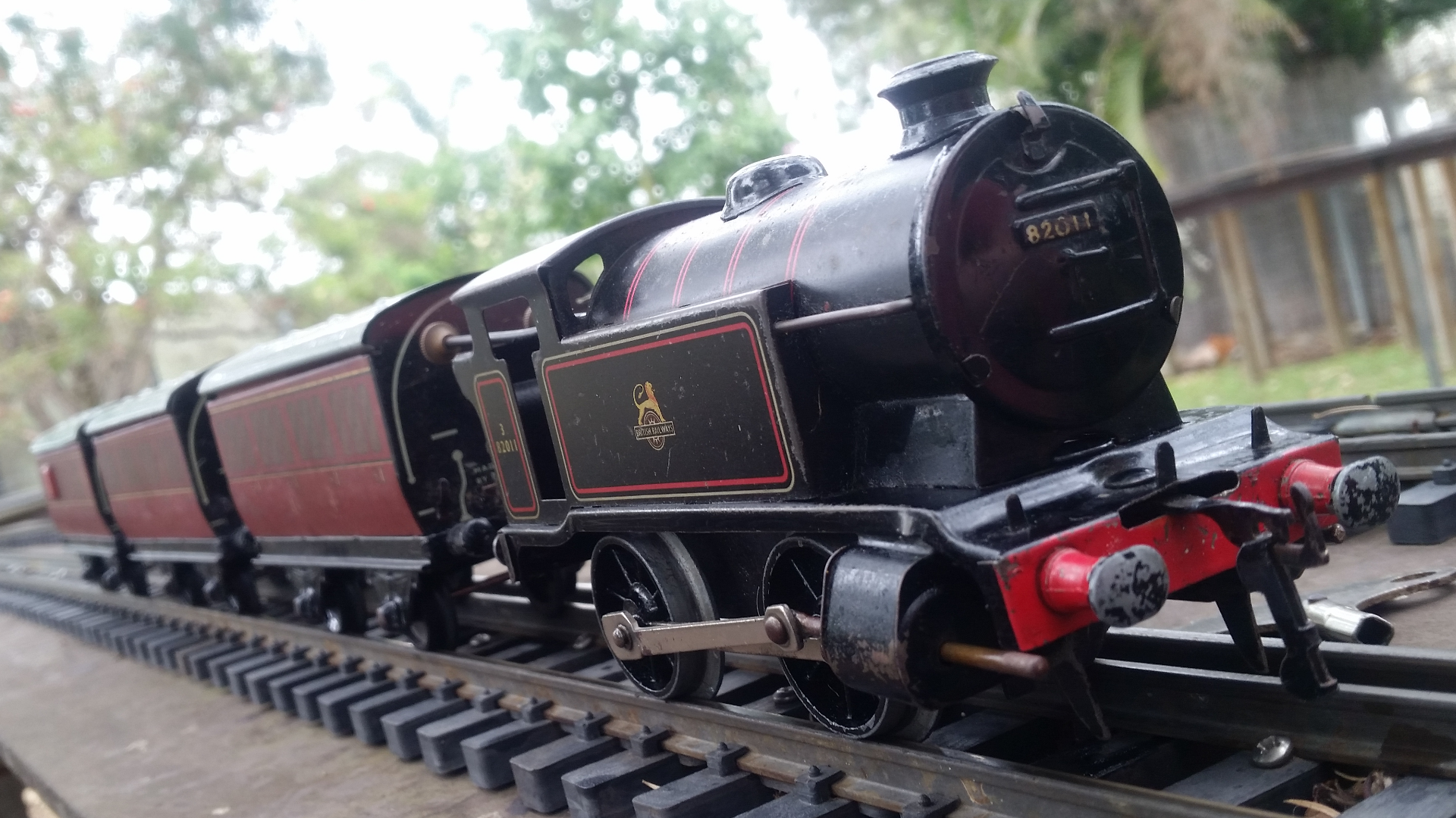 Hornby o gauge clockwork locomotives sales