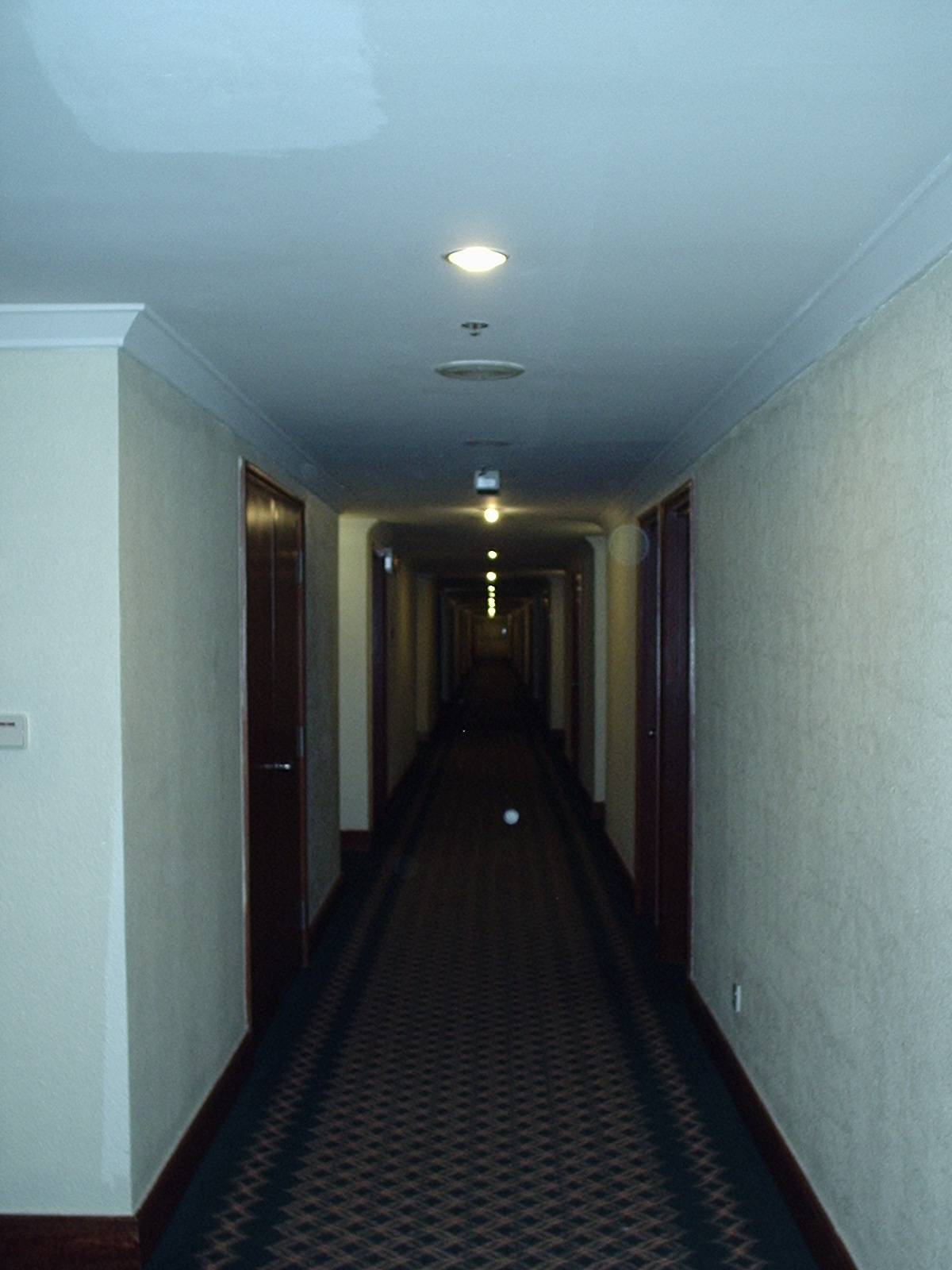 Infinity corridor