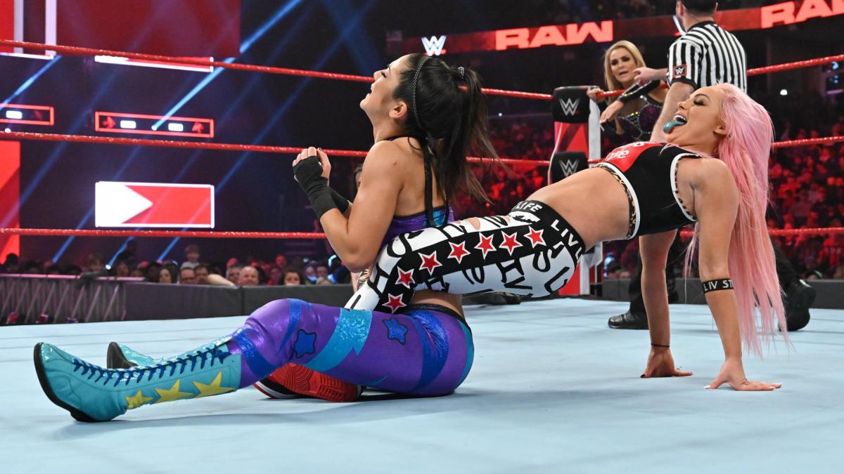 Liv wraps Bayley in a bodyscissors by Csaw186 on DeviantArt