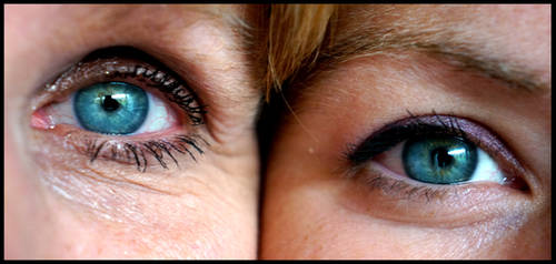 Mother vs Daughters Eye stock color