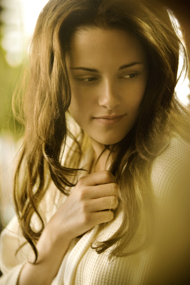 Bella- breaking dawn new stills