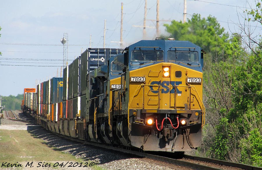 Csxt 8908 CSXT 7893 and CSXT 7694 lead CSXT Q007 21 by EternalFlame1891 on DeviantArt