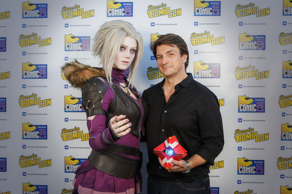 Mara Sov and Cayde-6 in real life by Songbird-cosplay