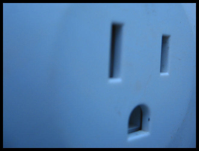 omg plug socket smile by WEDieyounGE on DeviantArt