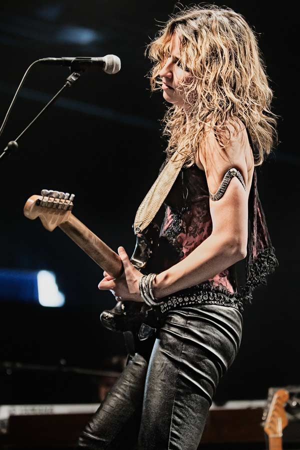 Ana Popovic I