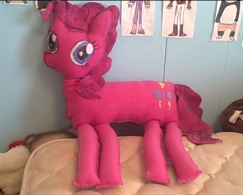 Life sized Pinkie Pie