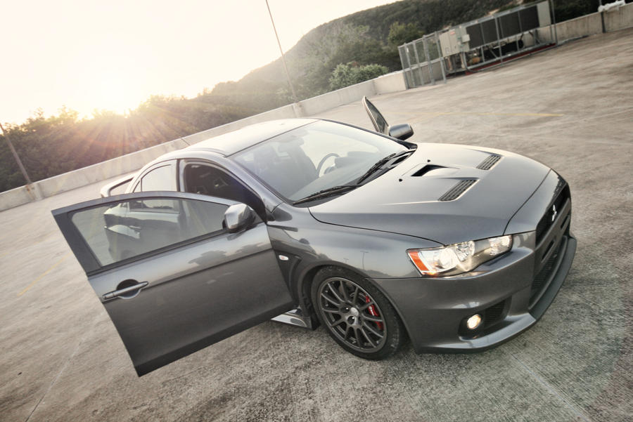 Mitsubishi EVO X (10)