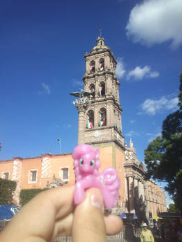 Pinkie Pie in Calzada Independencia. Celaya, MX.