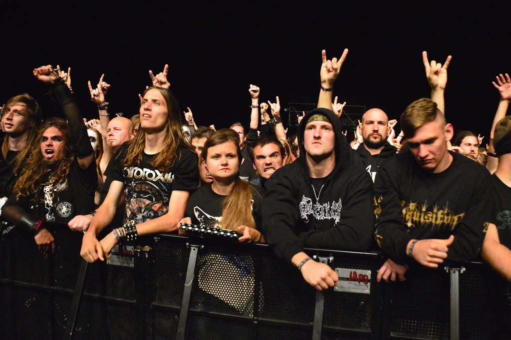 Crowd @ Partysan by AnusSatanus Crowd @ Partysan by AnusSatanus