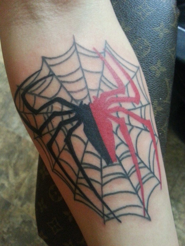 Mash up symbol My spiderman/venom symbol tattoo. by rawkhawk7 on DeviantArt