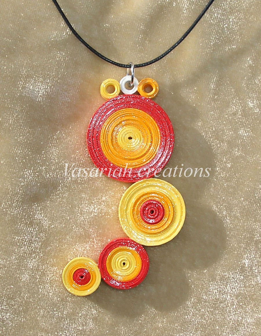 Quilling pendant 2