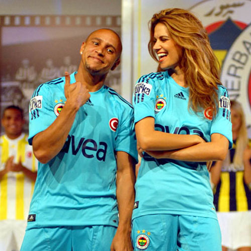 Roberto Carlos Fashion by AdNightMare on DeviantArt Roberto Carlos Fashion by AdNightMare on DeviantArt