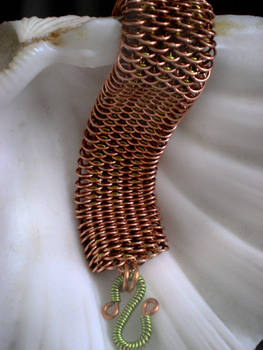 Dragonscale bracelet v.2 pic.2