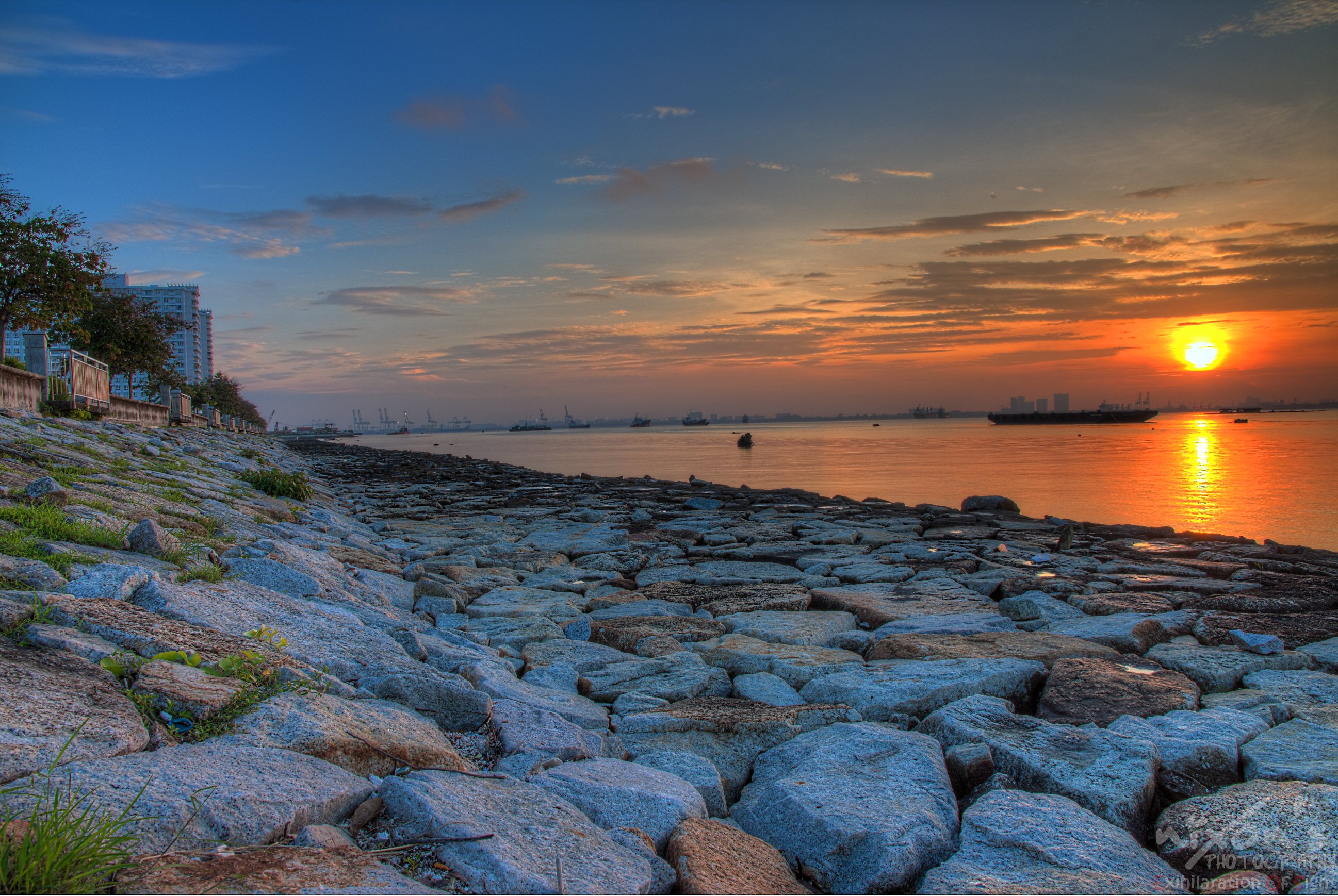 The Sunrise Of Nautilus Bay Penang By Fighteden On Deviantart