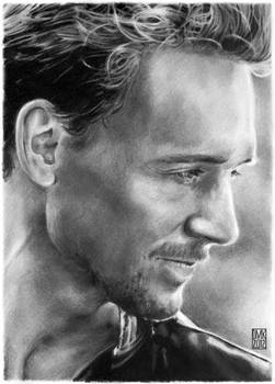 Tom Hiddleston portrait