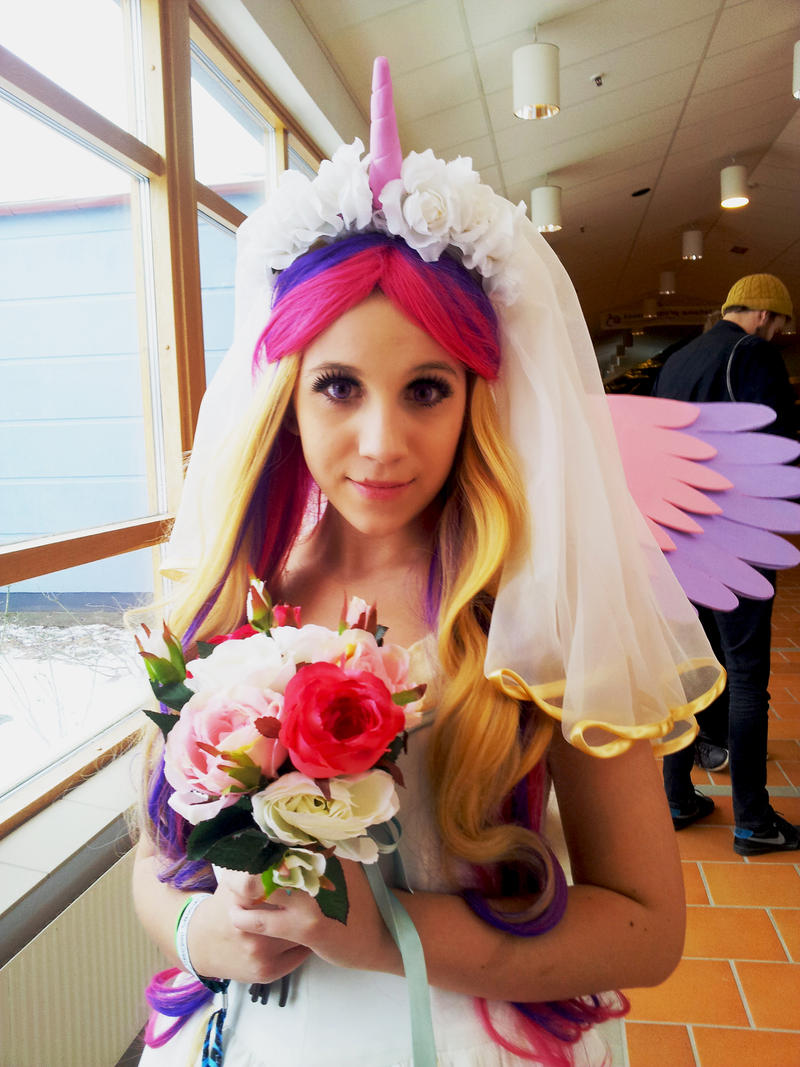 cosplay women's princess cadance wedding dress 669948 - artist needed, safe, artist:peony-lang, artist:peonycosplay, character:princess cadance, character:shining armor, species:human, 2013, animefest, clothing, cosplay, dress, floral head wreath, irl, irl human, photo, wedding dress