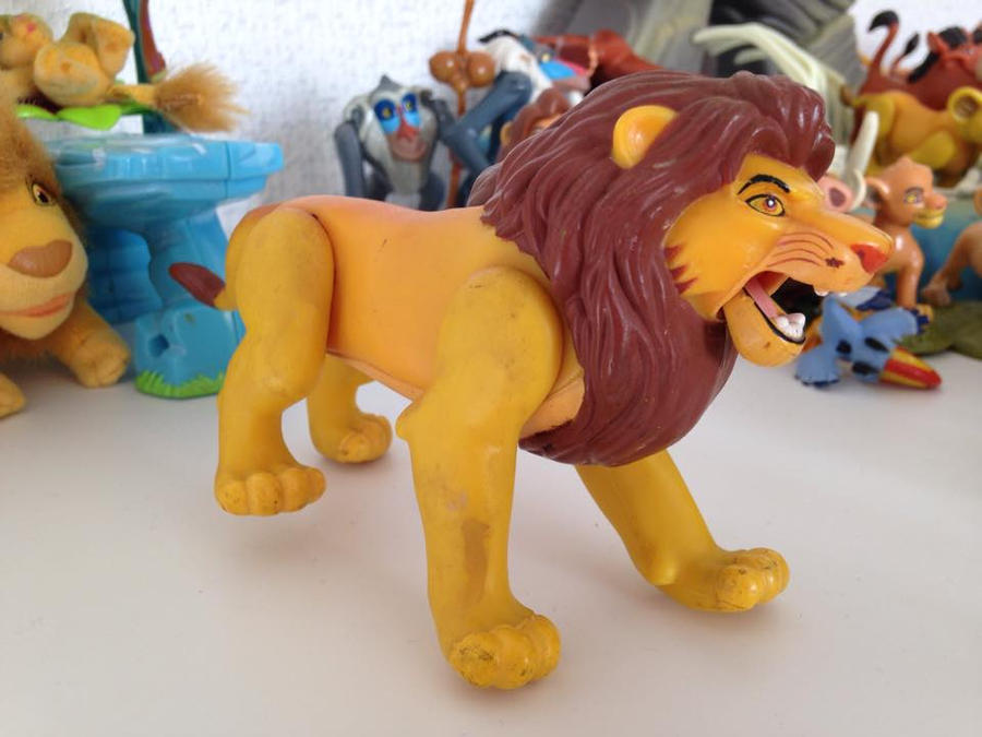 Lion King ~ Action Fighting Simba Figure by LittleRolox3 on DeviantArt