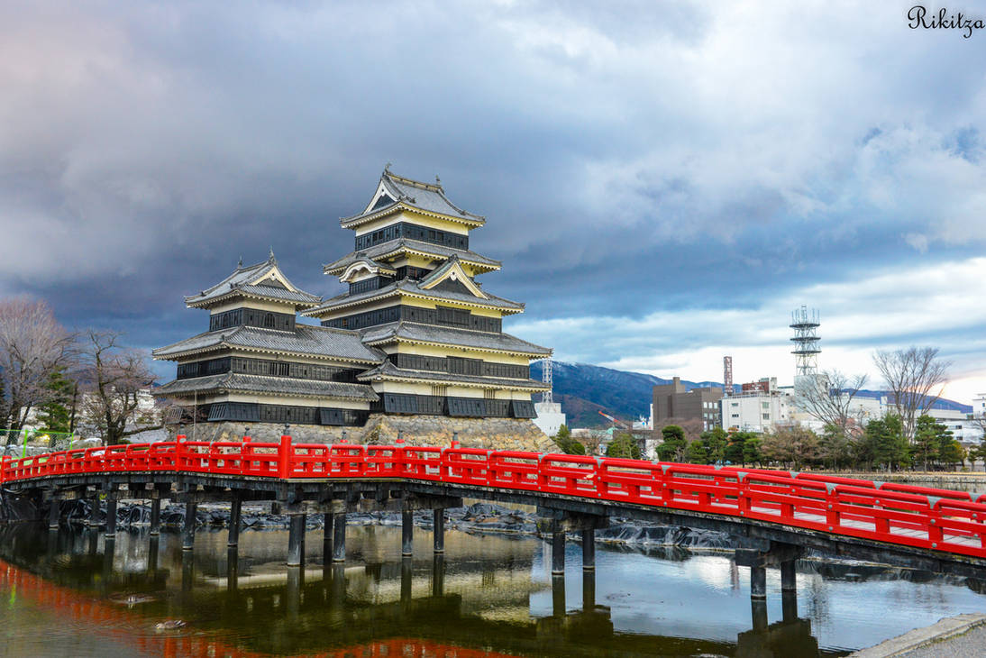 Architecture in Japan by Rikitza