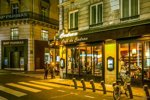 scene nocturne in Paris