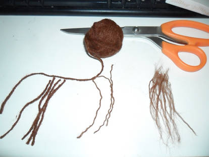 Easy (and cheap way) to make doll hair