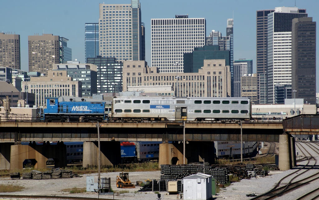 Metra Switcher Heading for the Rocket House by JamesT4 on DeviantArt